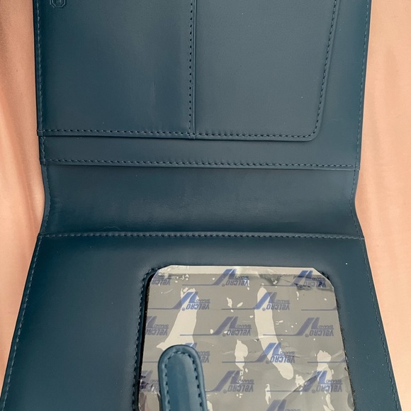 Coach Leather Case NWOT - Picture 4 of 7